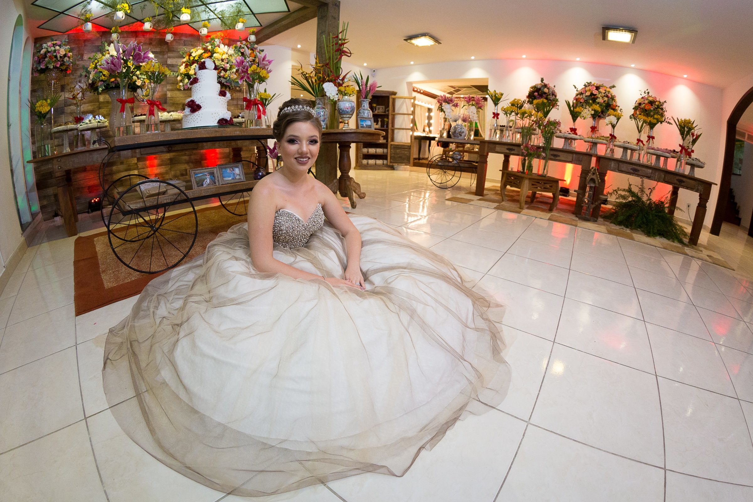 Foto de Ser&aacute; um prazer poder lhe atender!!! 12