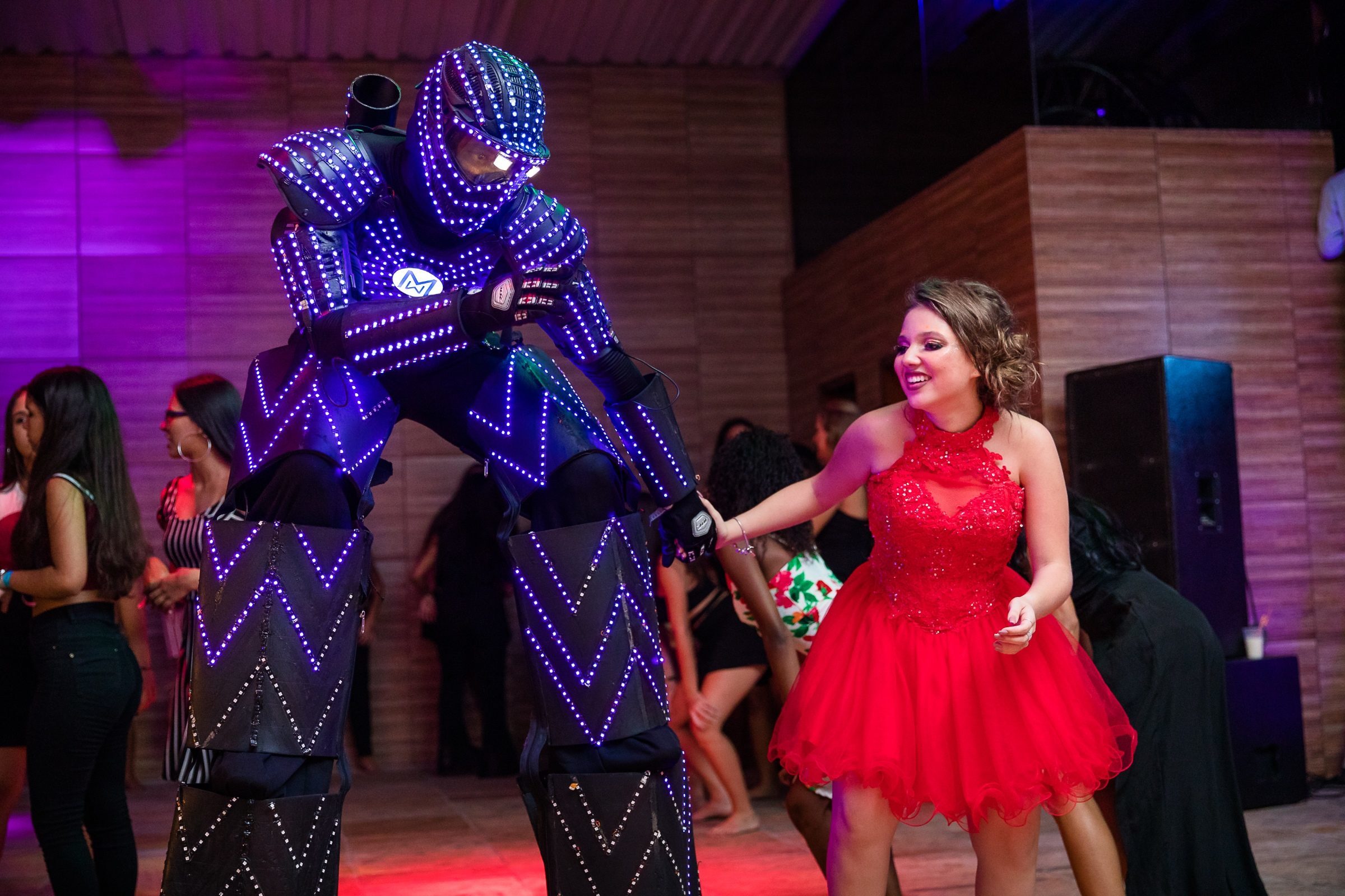 Foto de Ser&aacute; um prazer poder lhe atender!!! 19